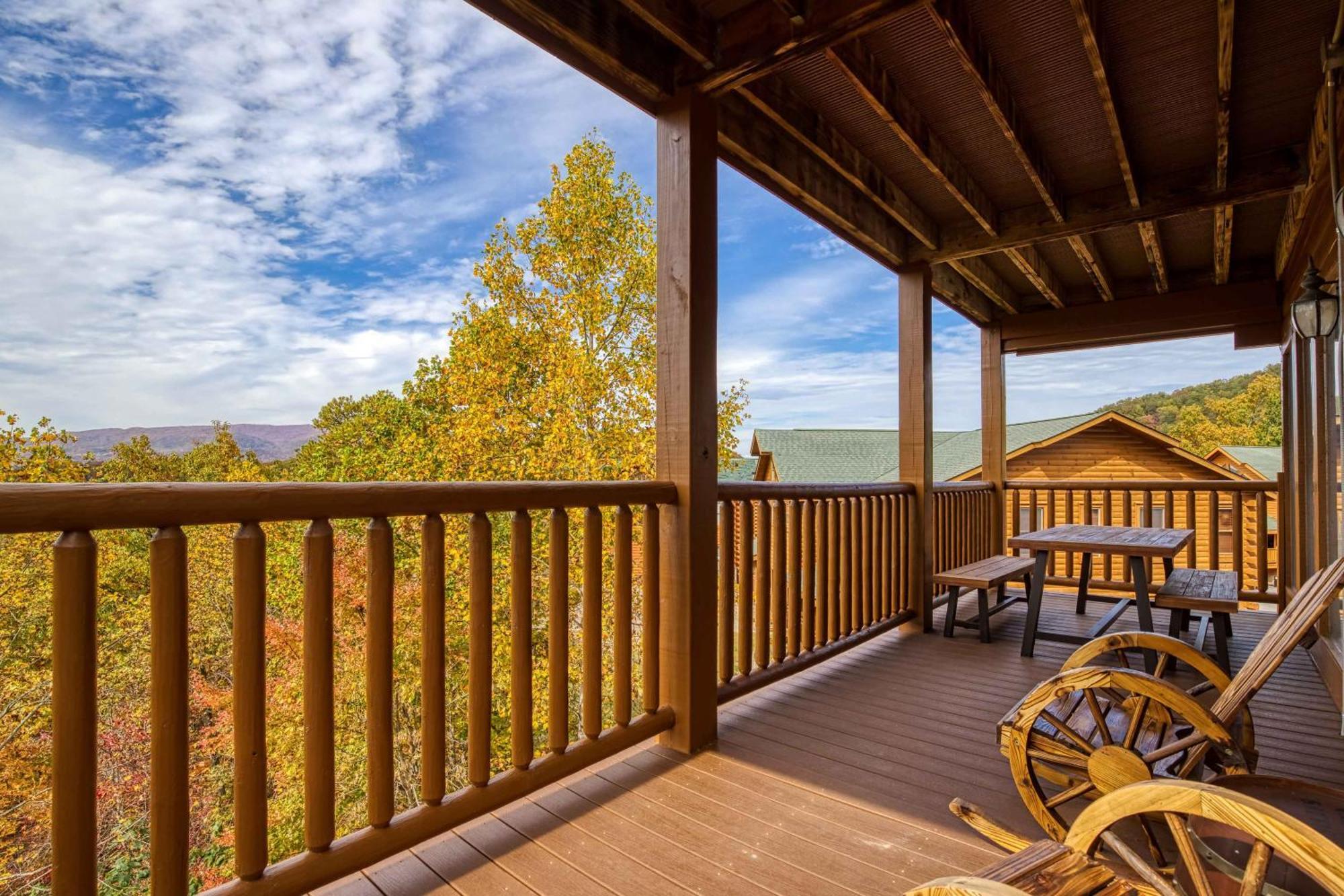 Awesome View, Pool, Hot Tub Game Room, Fireplace Sevierville Luaran gambar
